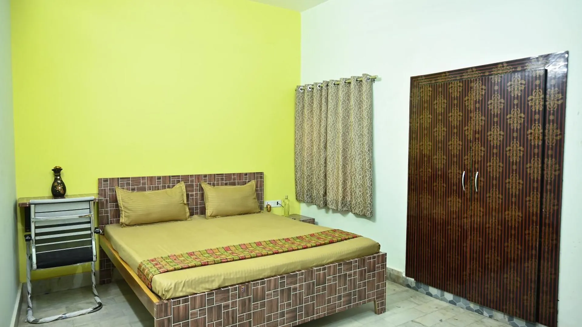 Neerja Guest House バラナシ インド